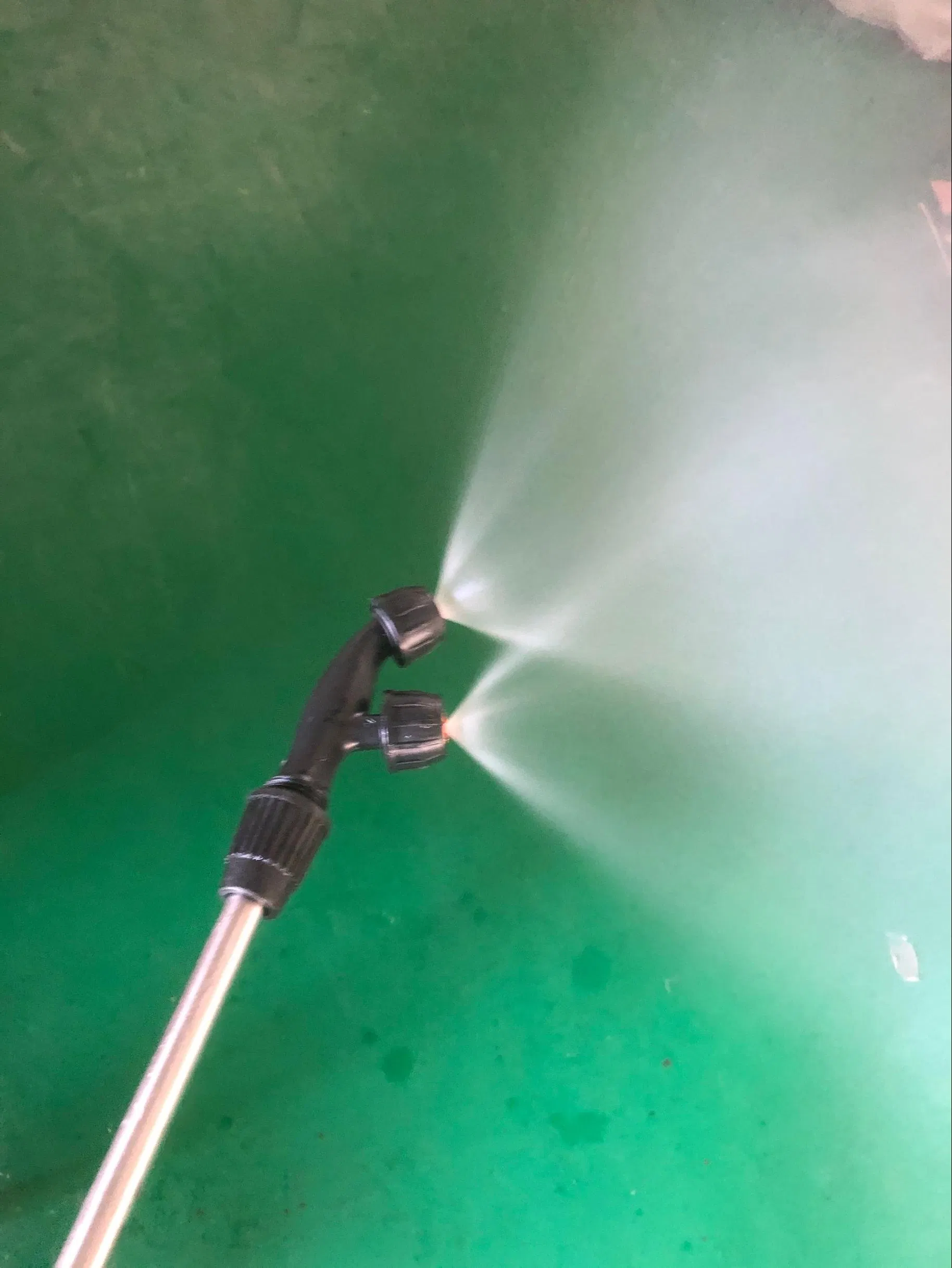 Versatile Kb-16e-3 Battery Sprayer for Home and Garden Care