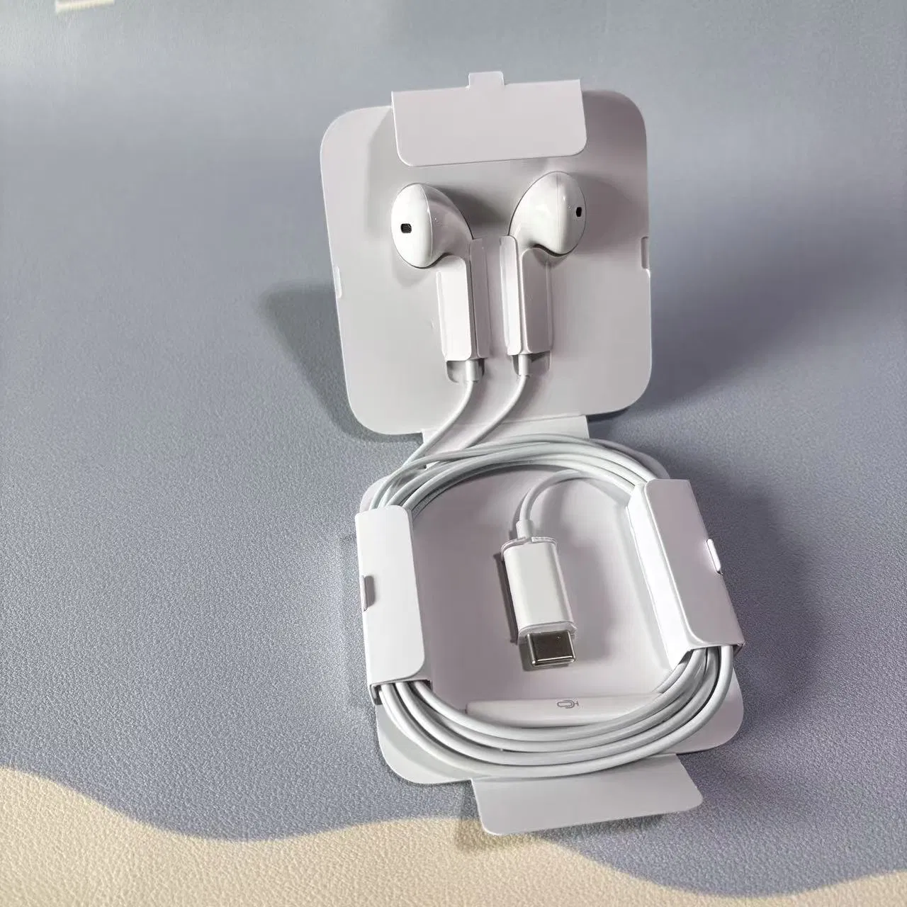 Наушники проводные Earpods для iPhone, белые