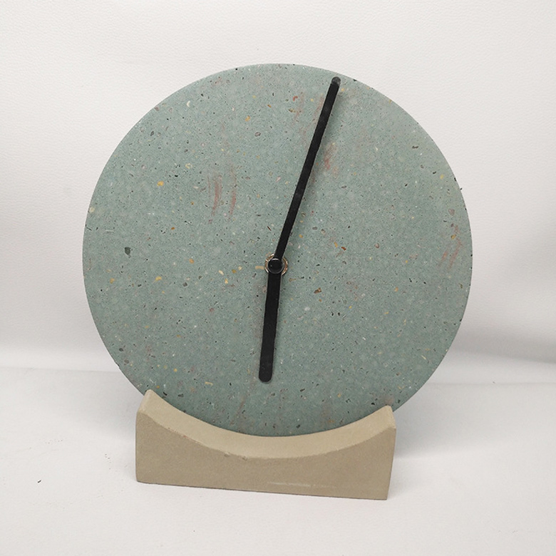 Cheap Wholesale Cement Wall Clock and Watch for Indoor&Home Decoration Craft, Home Decoration Crafts