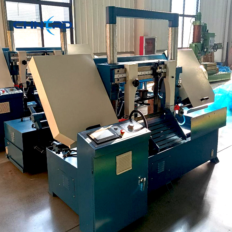 Станок ленточнопильный автоматический промышленный двухстоечный по металлу GSK 4240