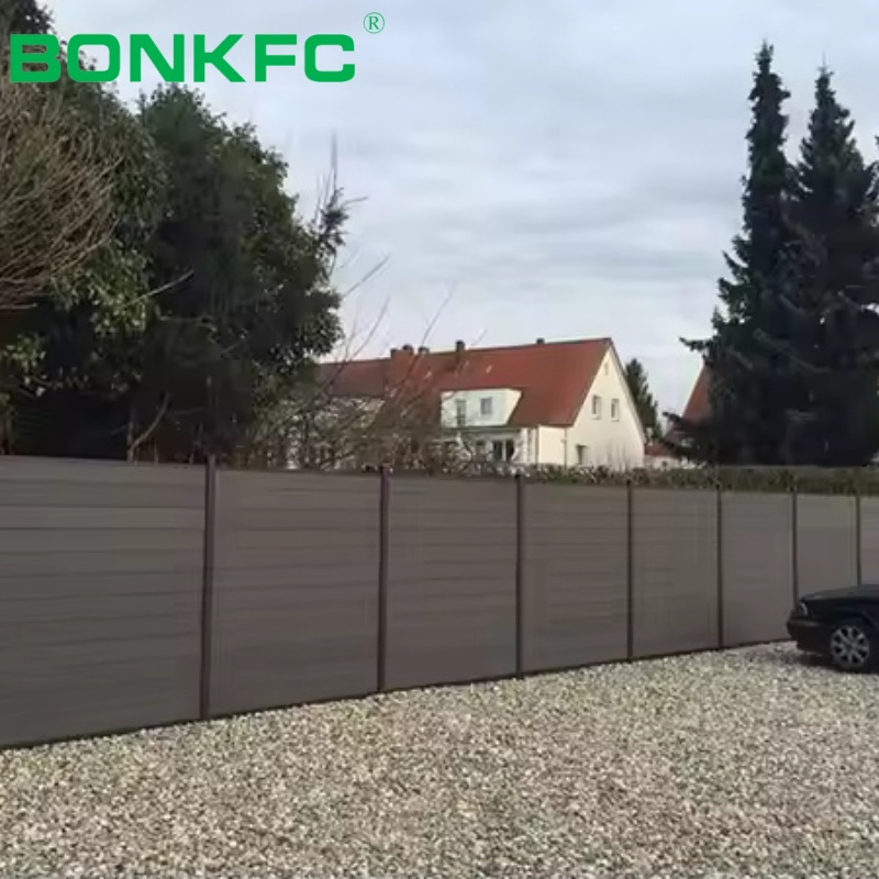 Luxury Plastic Composite Fence for Modern Outdoor Living Wood Plastic Composite WPC Composite Decking Waterproof Fire Rated Outdoor Swimming Pool Tile Fence