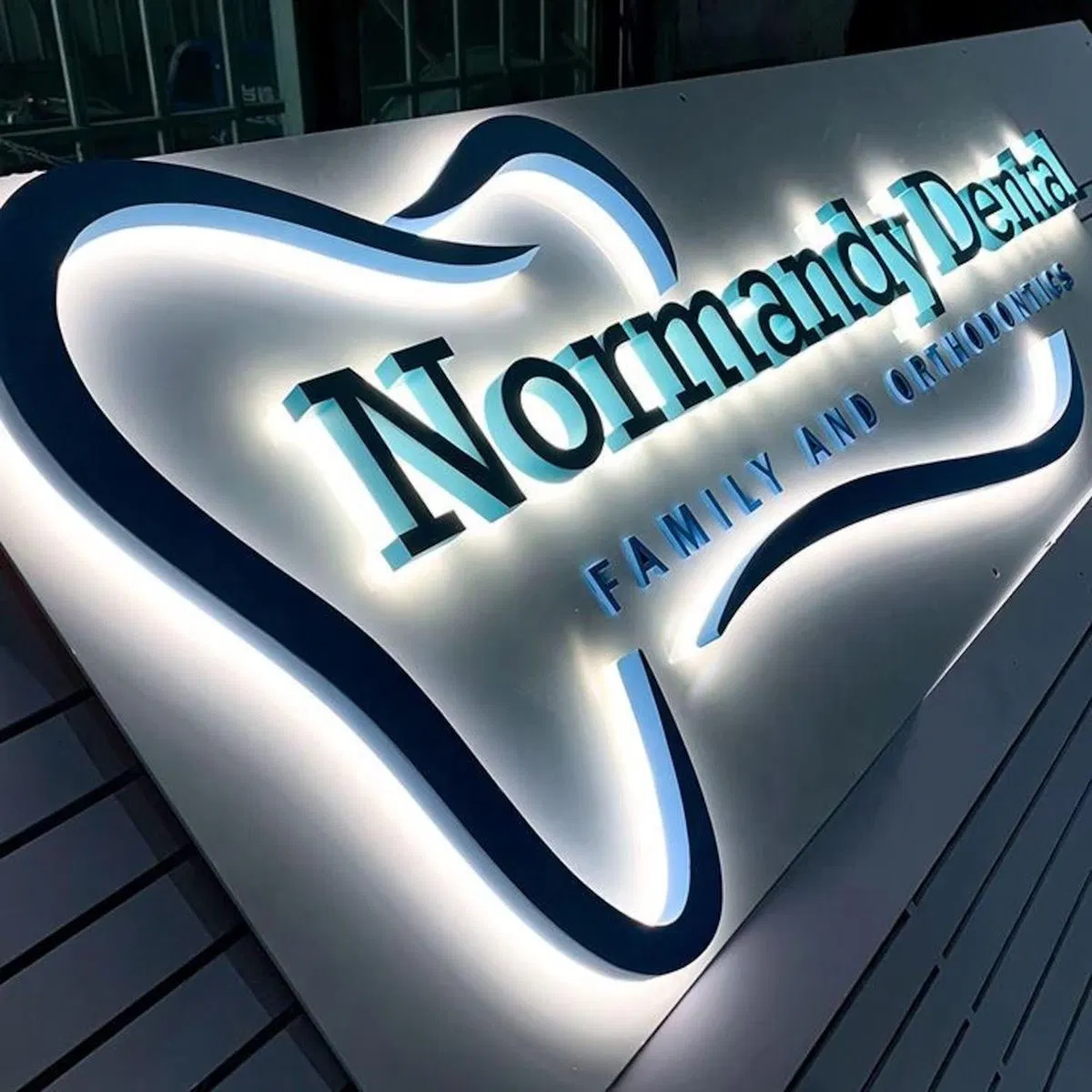 Custom LED Signs, Metal or Acrylic Backlit, Factory Made Luminous Outdoor Indoor
