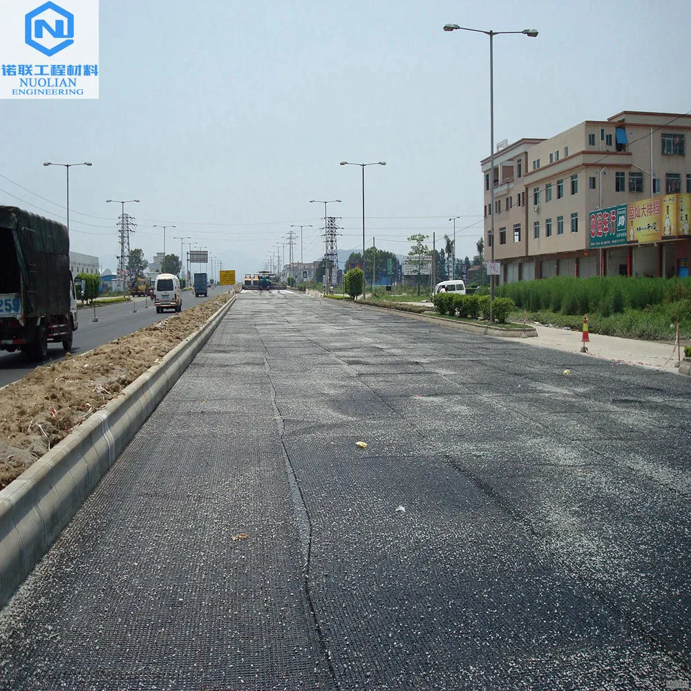 Bitumen Coating Road Paving Material Asphalt Reinforcement Fiberglass Geogrid Price