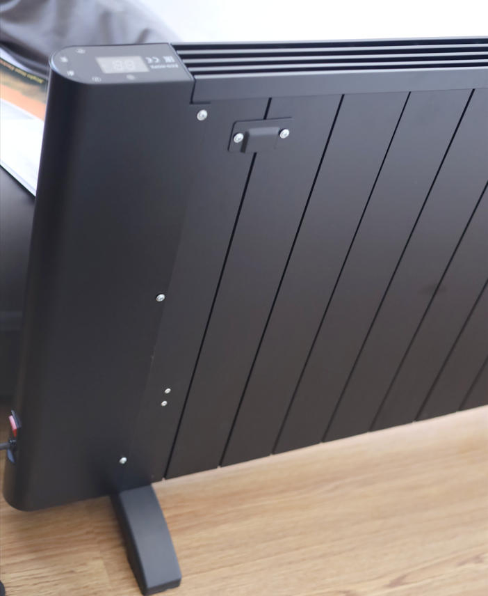 1500W 2 Heat Powers Fast Heating Anti-Tipping Protection Room Heater