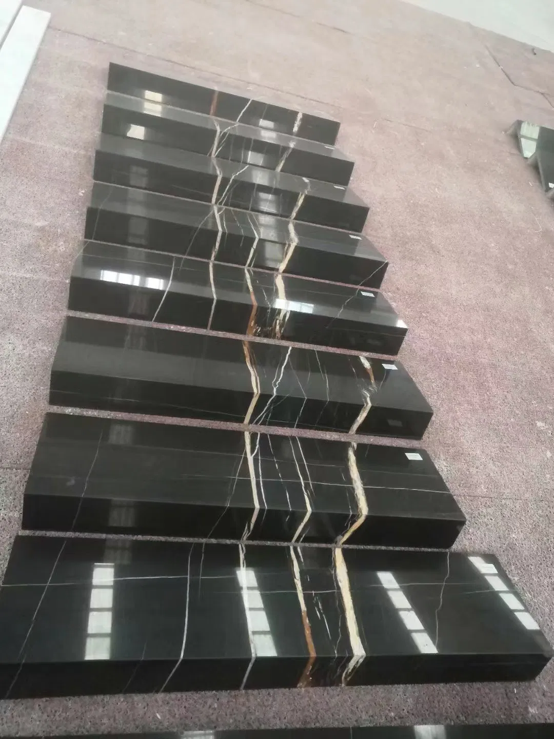 Cream Beige Building Circular/Spiral Marble Floor Stair Tread Staircase