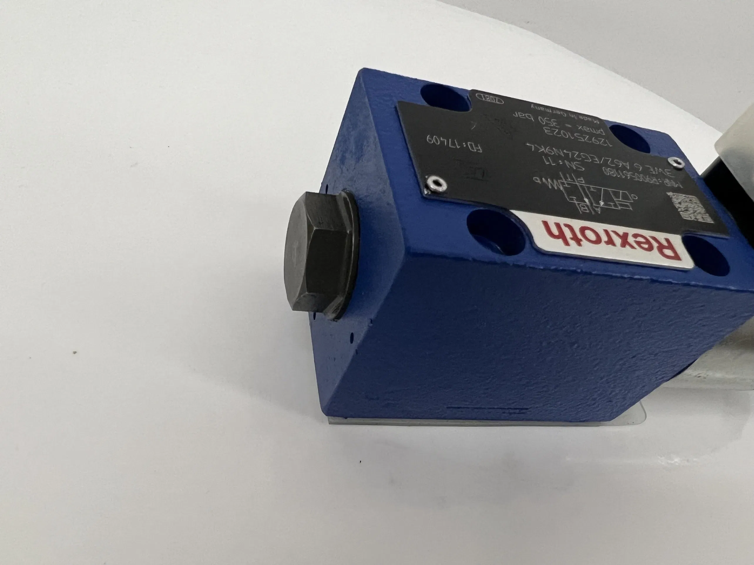 Гидравлический клапан Rexroth 3WE 6 A62