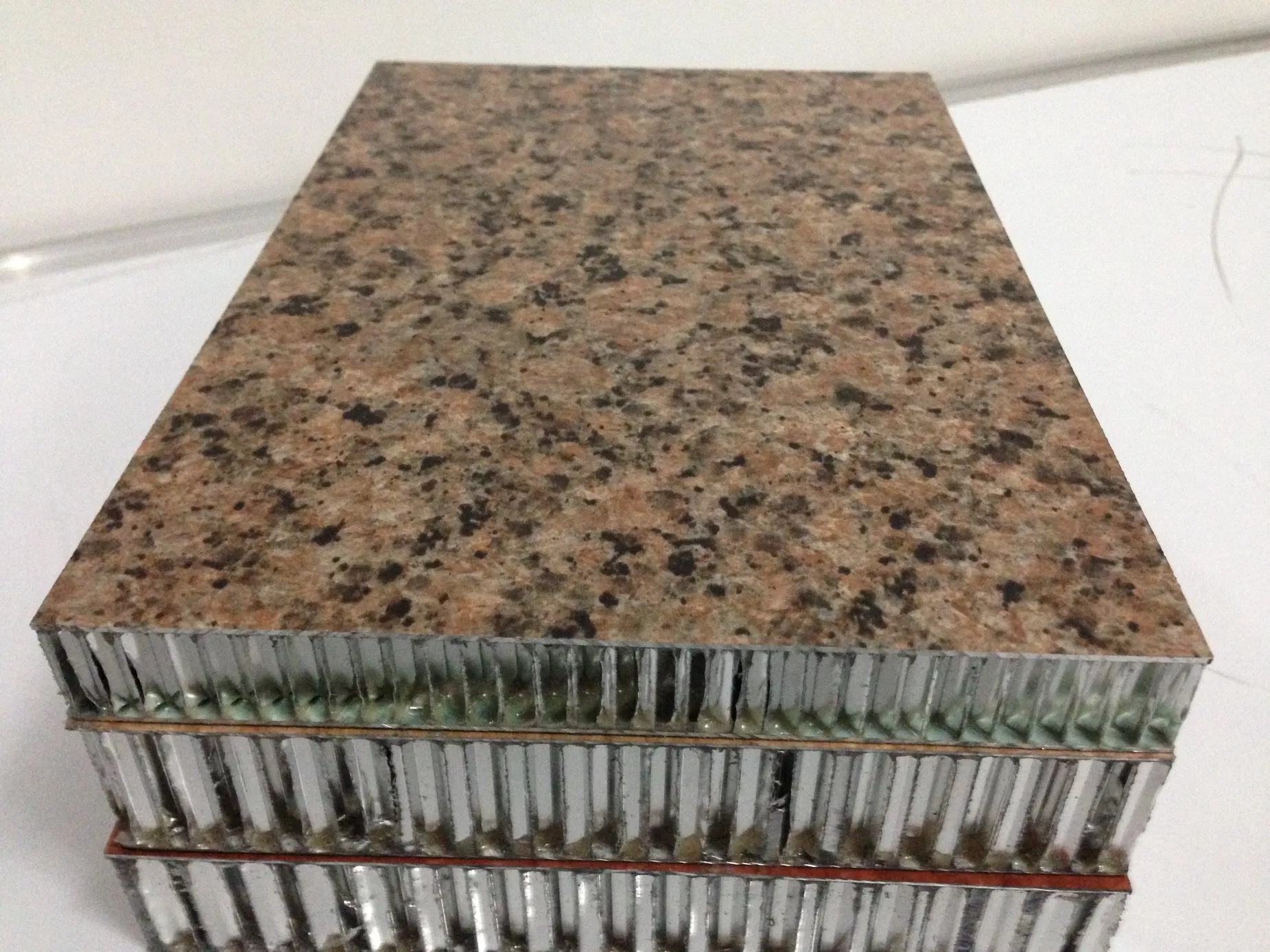 Ariston Aluminum Honeycomb Panels Lightweight & Fire-Rated for Architectural Cladding