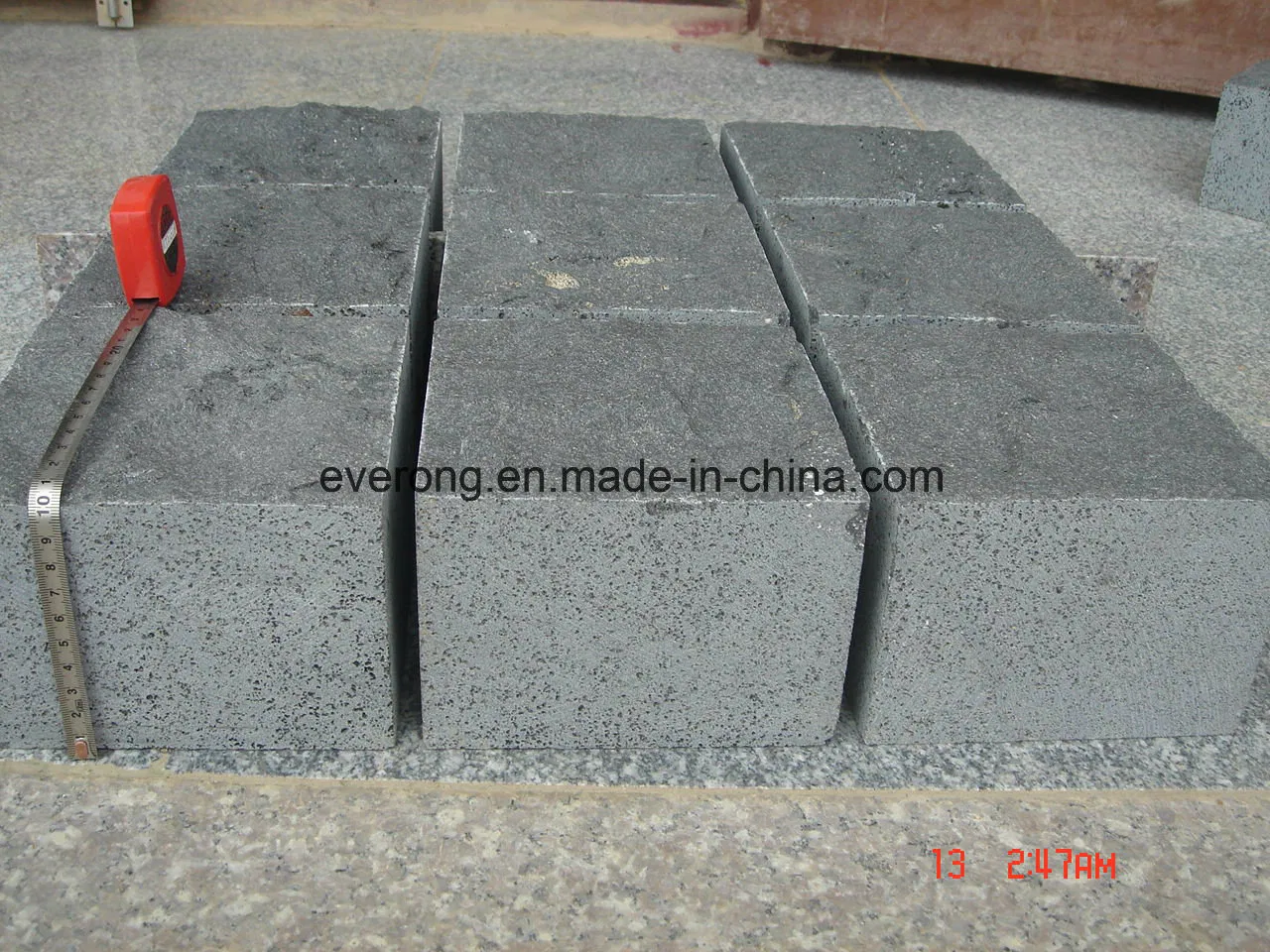 Natural Basalt Cobblestone / Granite Paver for Outdoor Landscape Project