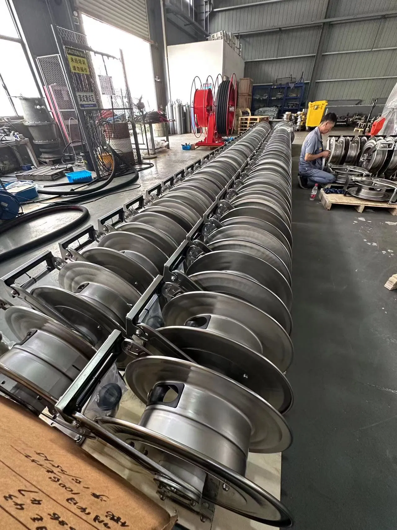 Portable Stainless Steel High Pressure Water Air Retractable Hose Reel