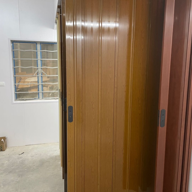 Competitive Price Solid Color PVC Plastic Folding Door for Internal Room Decoration