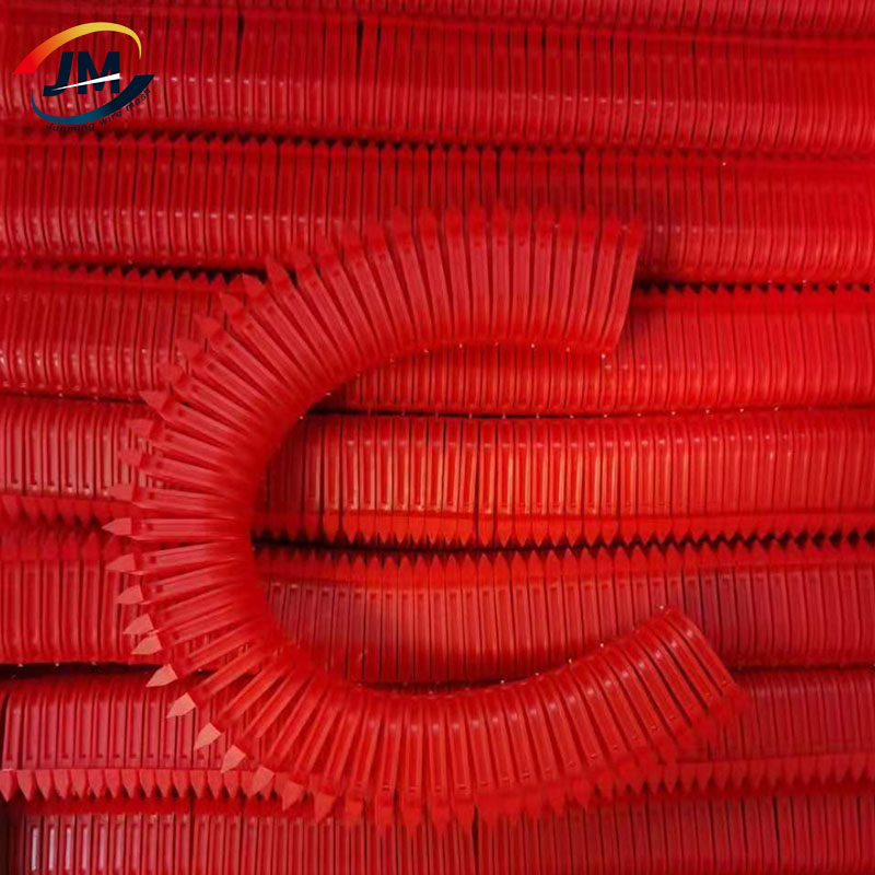 Underfloor Heating Holding Manual Pipe Staple Clips 60mm 40mm Long for 16mm and 20mm Pipes