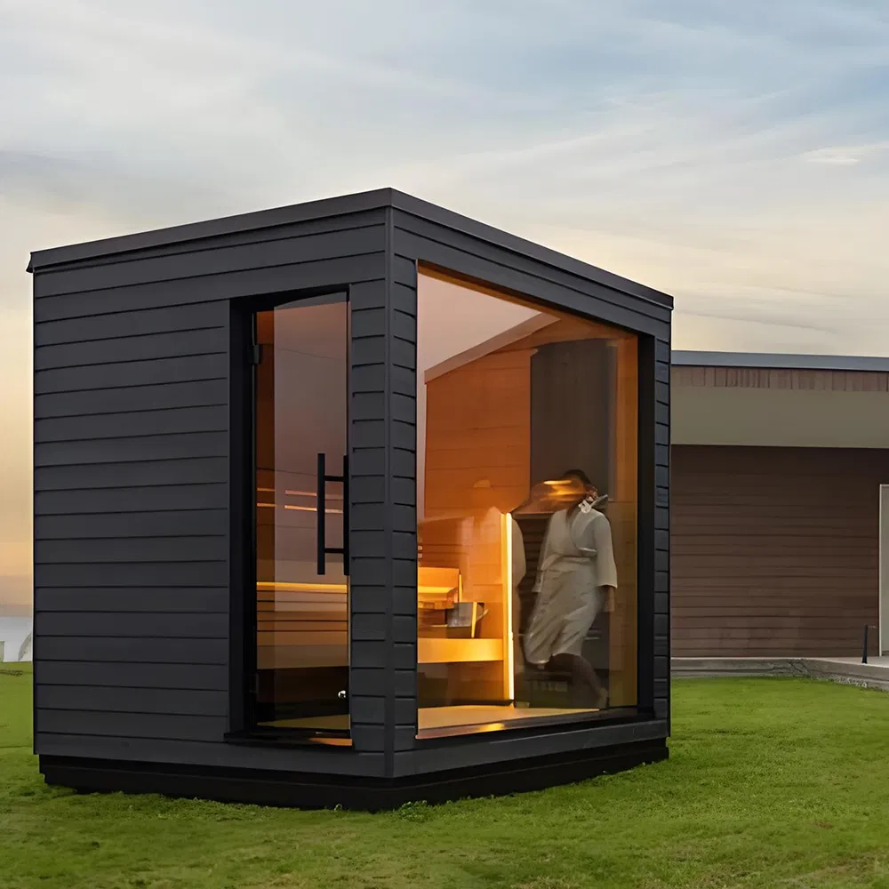 Outdoor Traditional Finnish Wooden Sauna Room for Relaxation