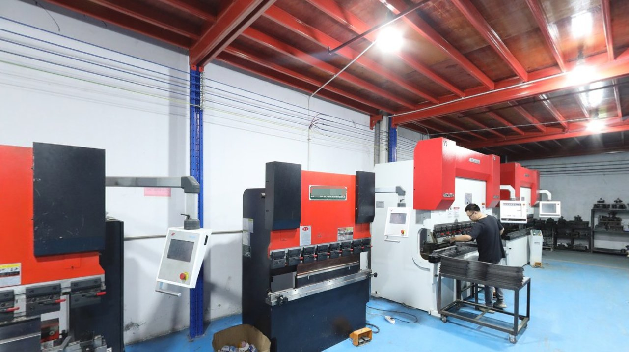 High-Efficiency Gas Water Heater for Low Water Pressure Systems