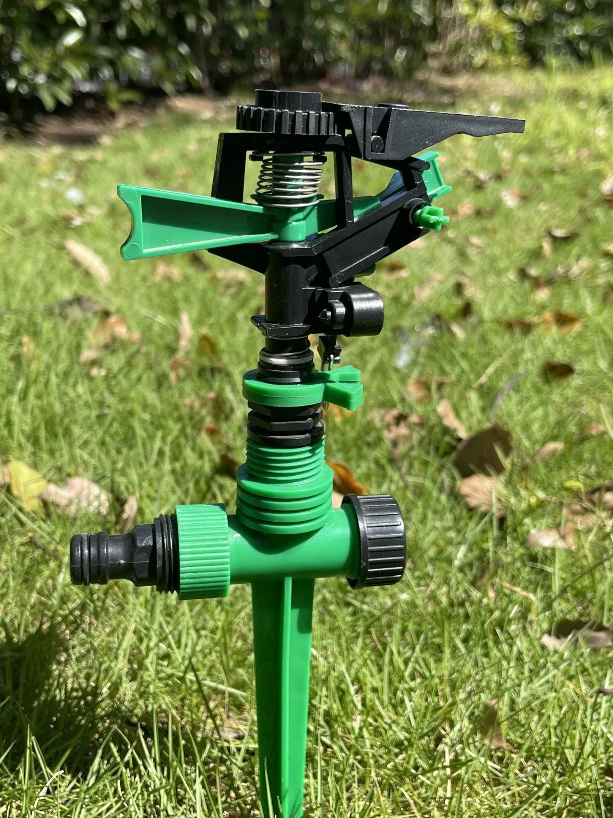 Hautine High Quality Plastic Impulse Sprinkler with Plastic 2-Way Spike