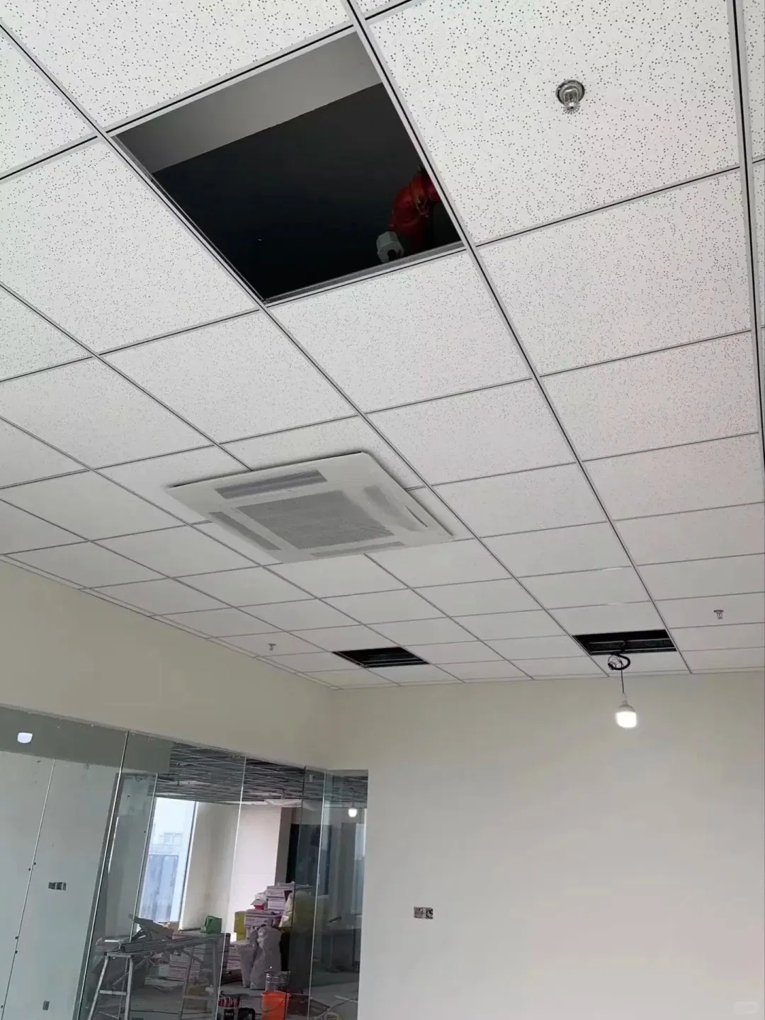Cinema Microporous Sheet Black Mineral Wool Board Suspended Fiberglass Ceiling Tiles Baked Paint Keel Sound-Absorbing Material