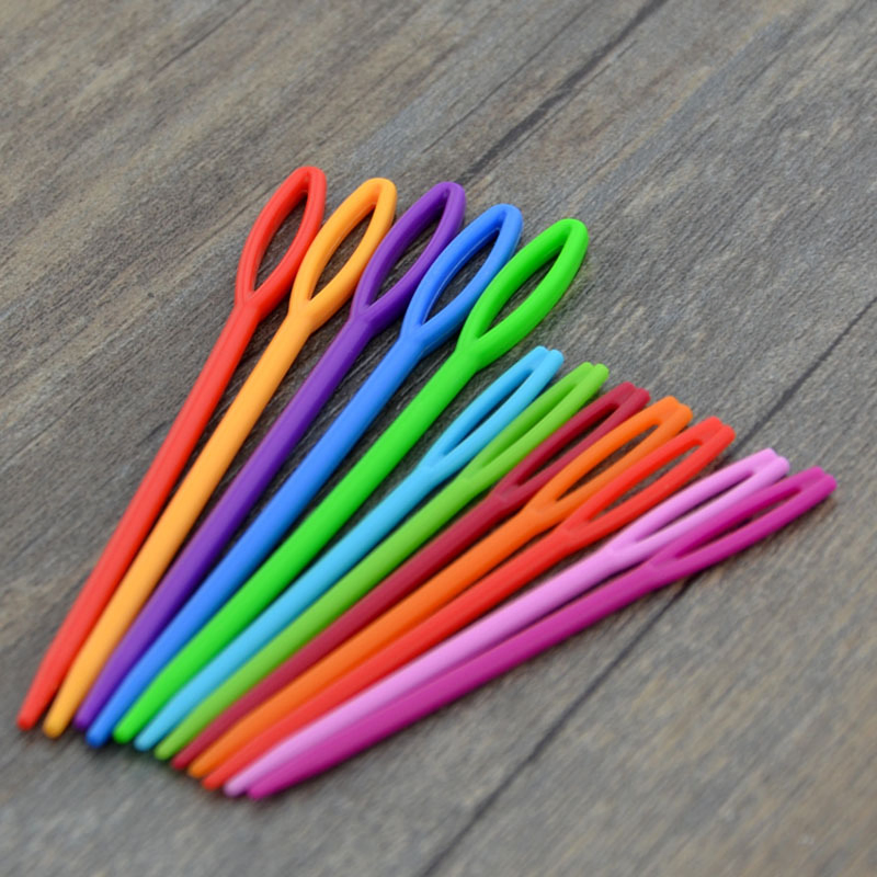 DIY Hand Sewing Knitting Sweater Woolen Yarn Plastic Needles for Children