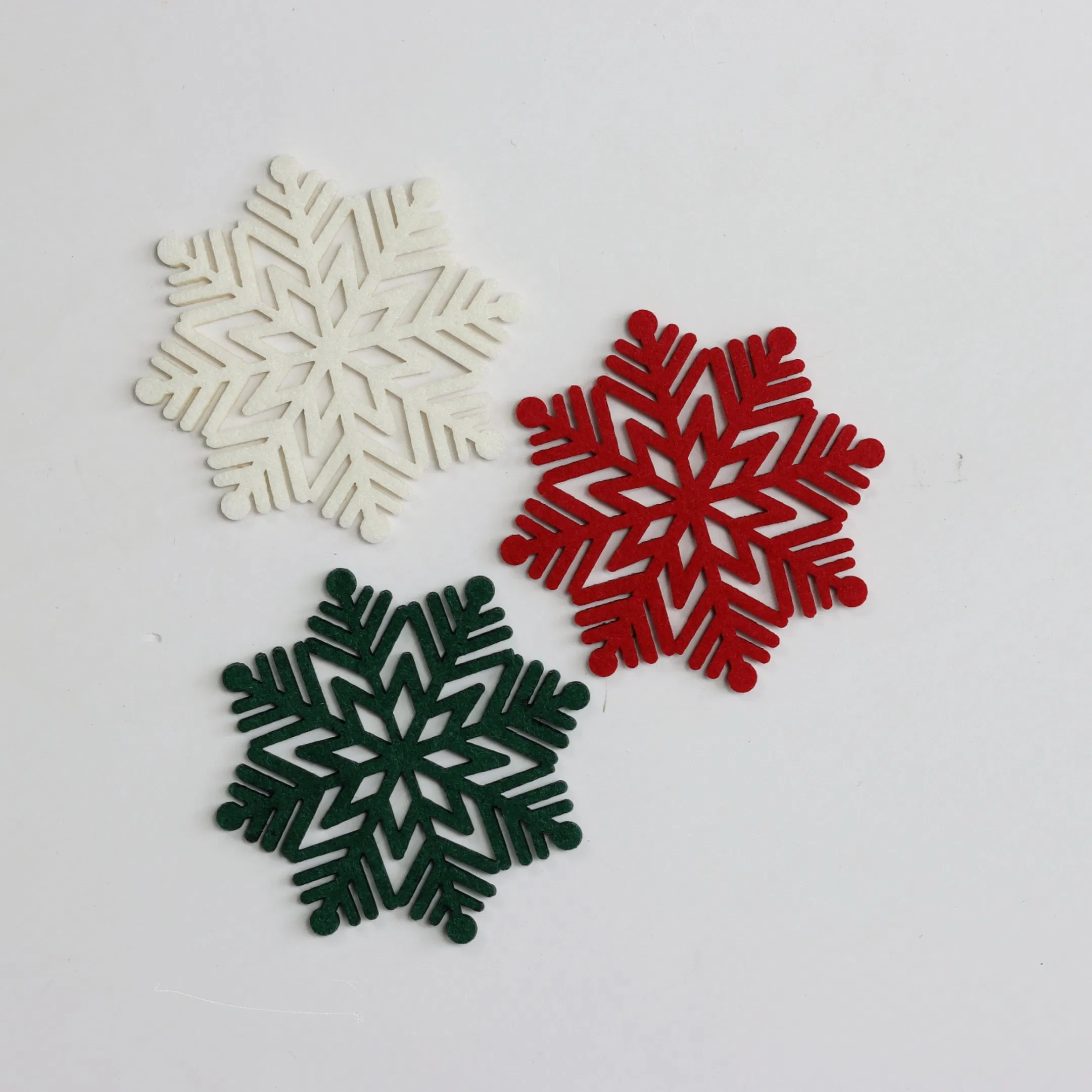 Factory Wholesale Cheap Coffee Cups with Snowflake Patterns, Various Patterns, Felt Coasters