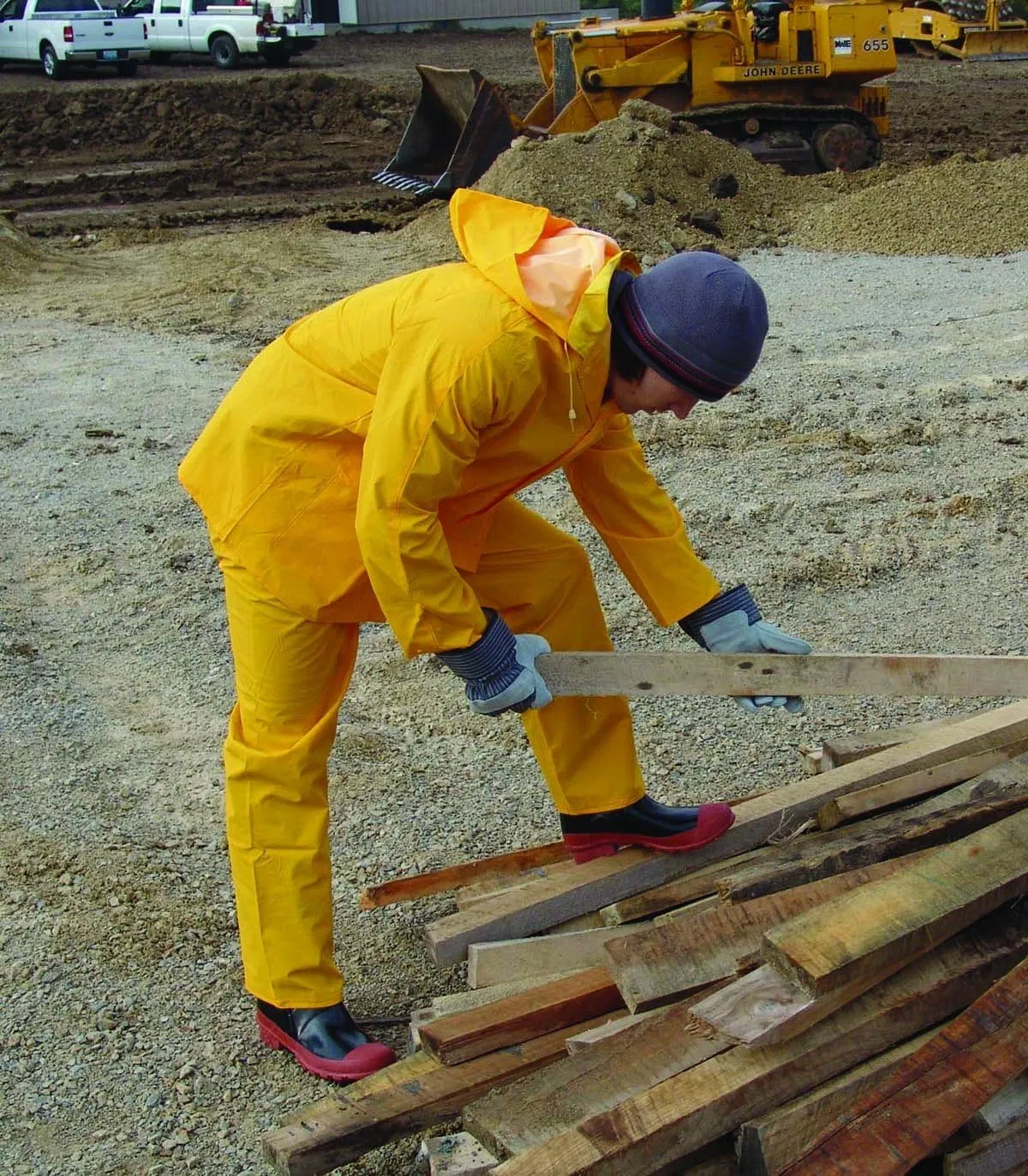 Heavy Duty Durable XL Safety Reusable Reflective Simple Style PVC Polyester Outdoor Rain Suit Yellow Waterproof Raincoat