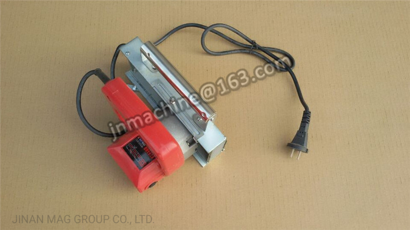 Corner Layer Cleaning Tool for Window and Door Profile Milling