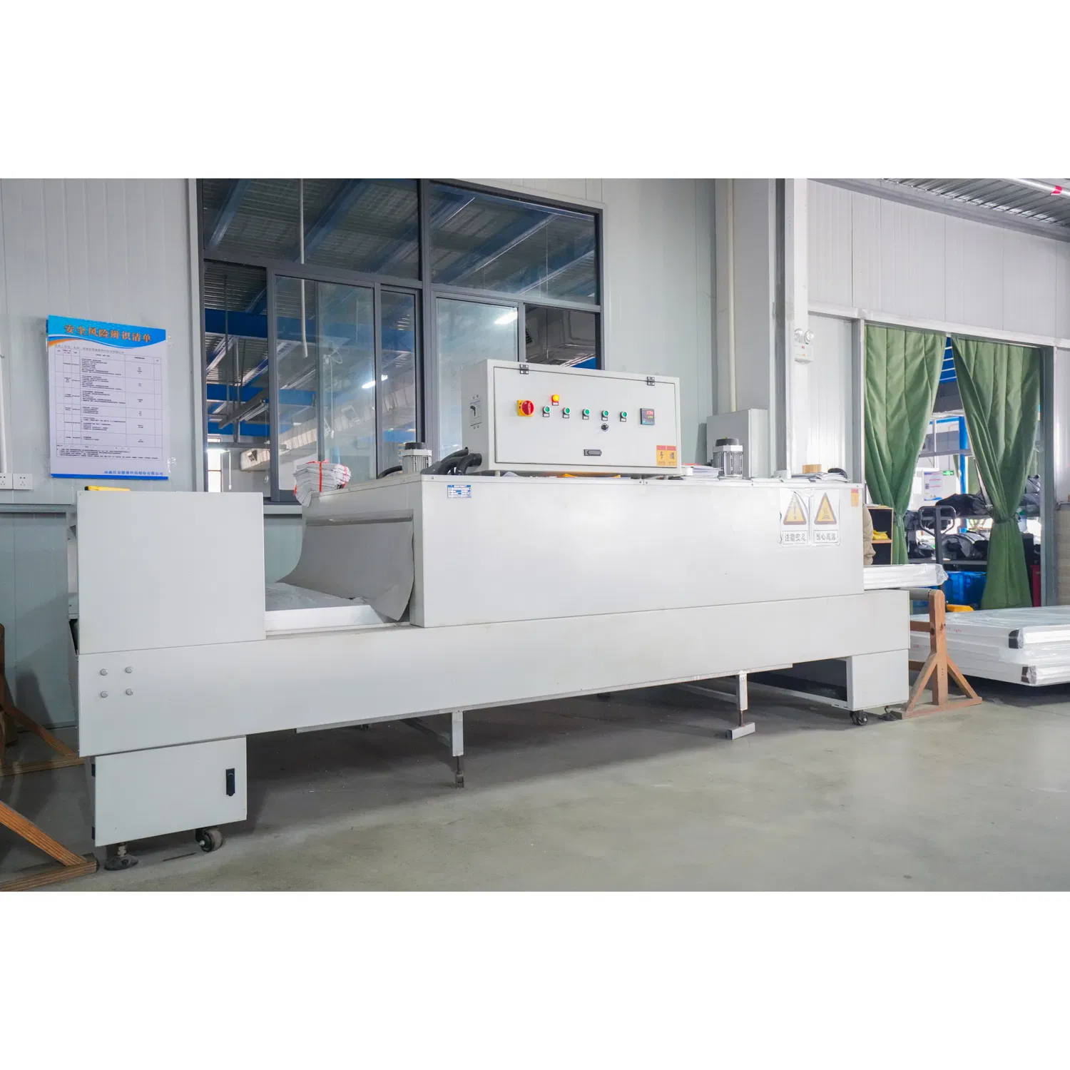 Luxurious 5-Person Hot Tub with Balboa Control System and Acrylic Shell