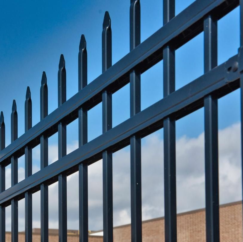 Aluminum/Galvanized Steel Hercules Pressed Spear Top Fence for Security/ Yard/House/School/Factory/Garden/Lawn/Bridge/Boundary