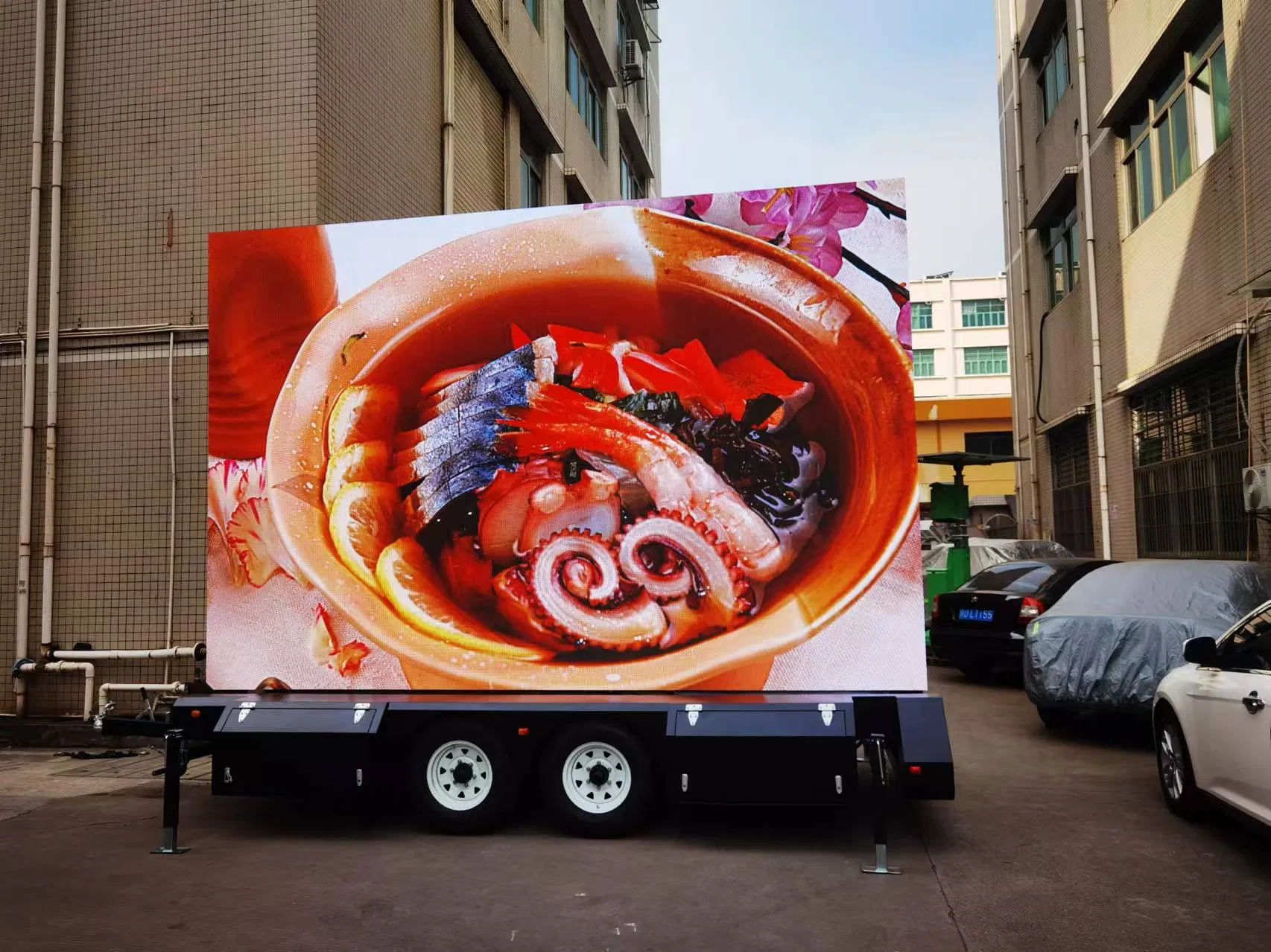 P10 Solar Light Tower of Mobile LED Display Outdoor