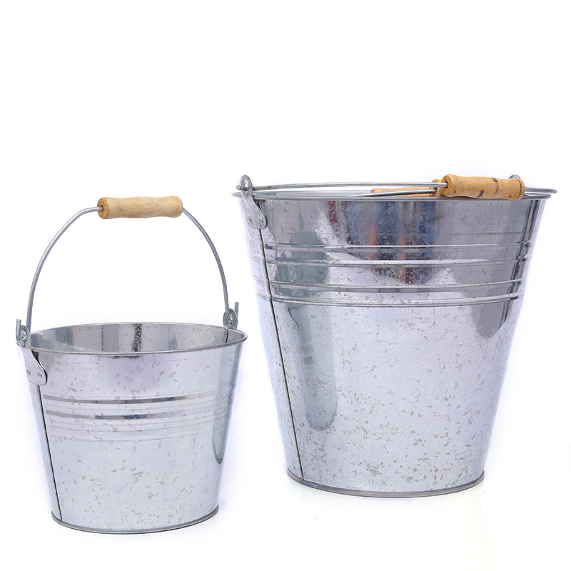 Silver Color Galvanized Metal Bucket