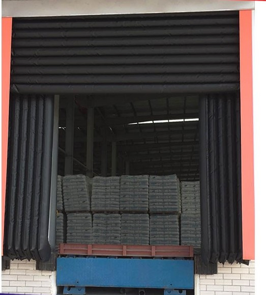 Food Factory Cold Warehouse PVC Fabric Retractable Loading Bay Loading Container Logistics Anti-Crush Adjustable Inflatable Dock Shelter Dock Door Shelter