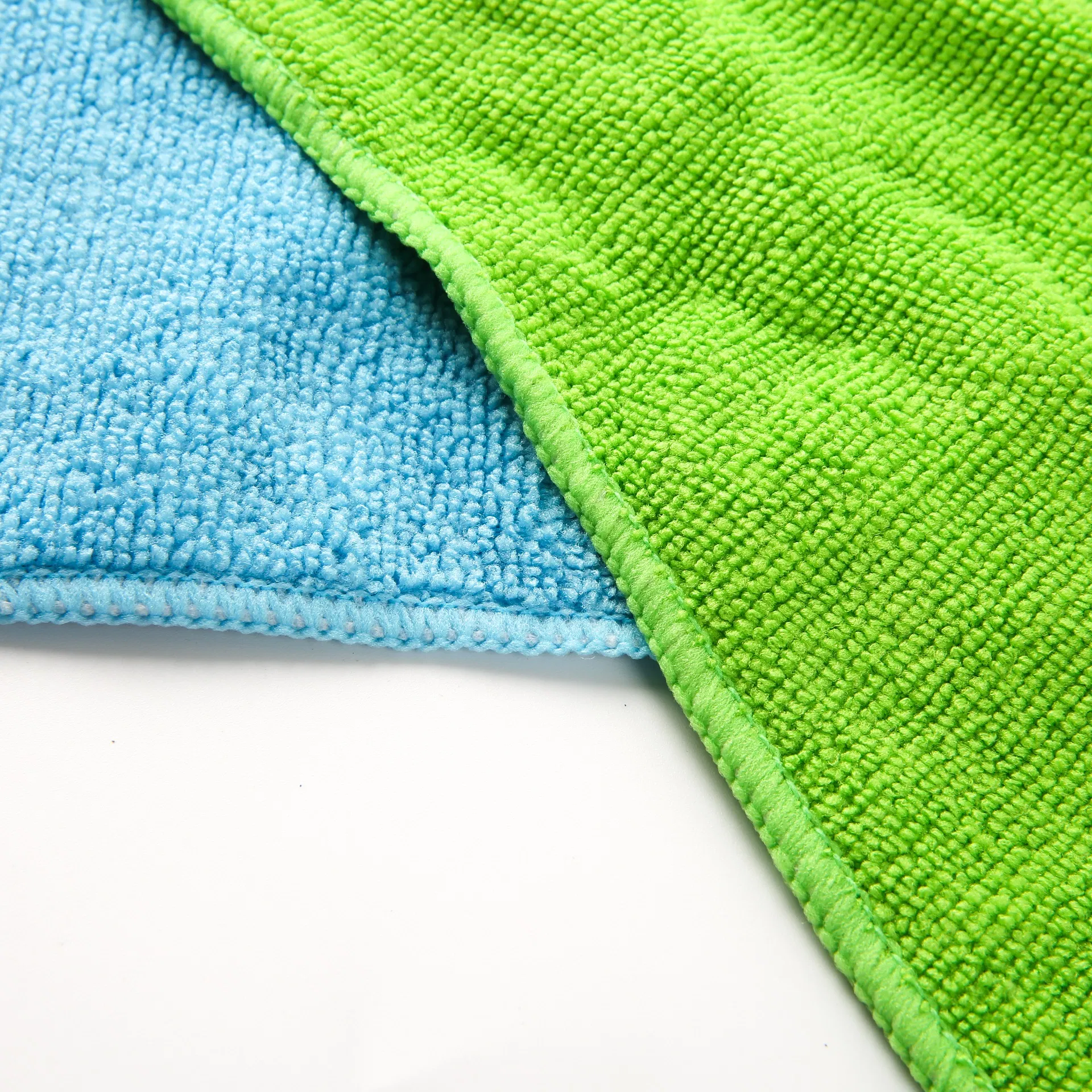 Premium Microfiber Cleaning Towel for Household and Bathroom Use