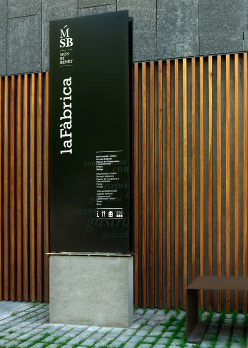 Park Central Road Directional Signage Outdoor Stand Signs Commercial Sign