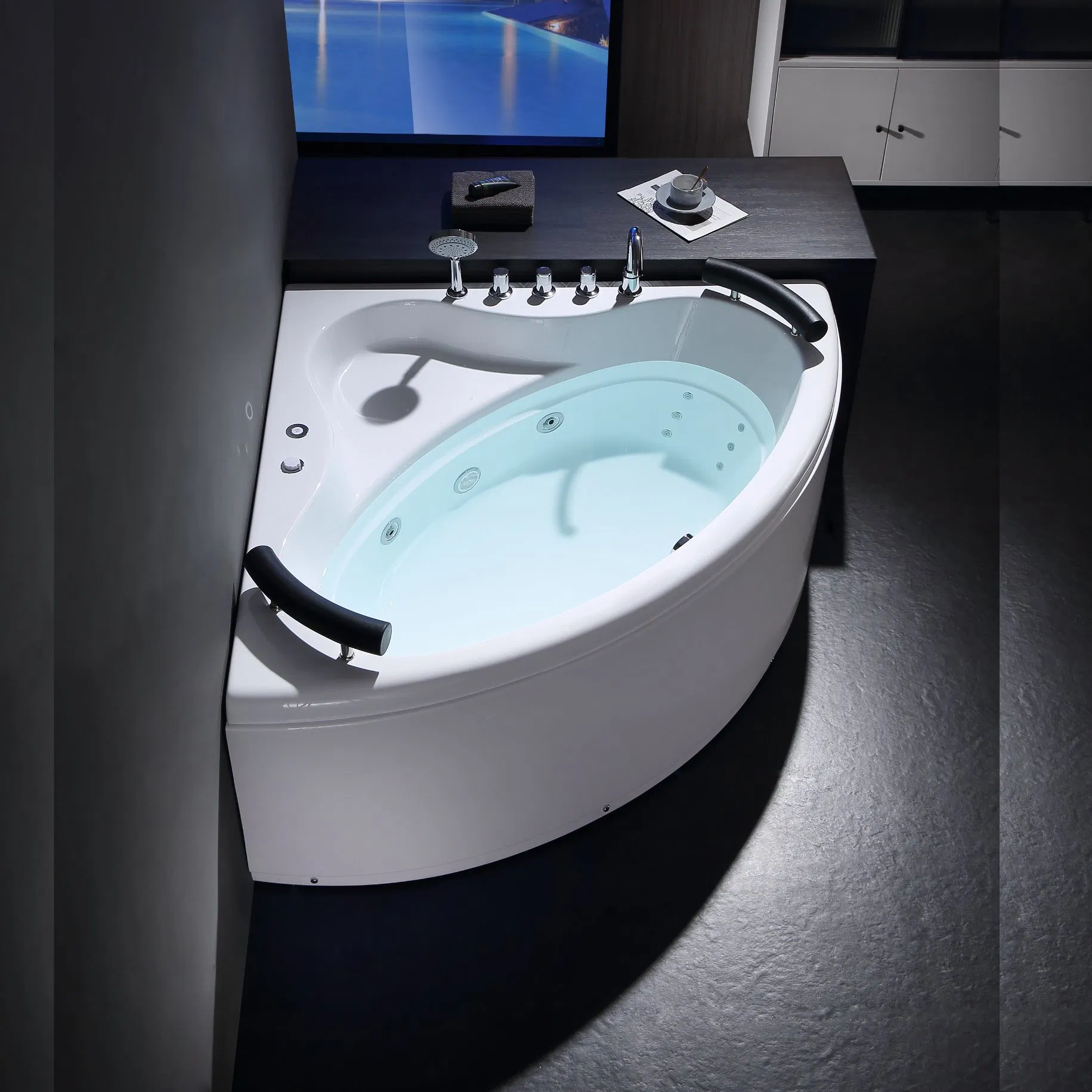 Акриловая угловая джакузи с гидромассажем DEWO