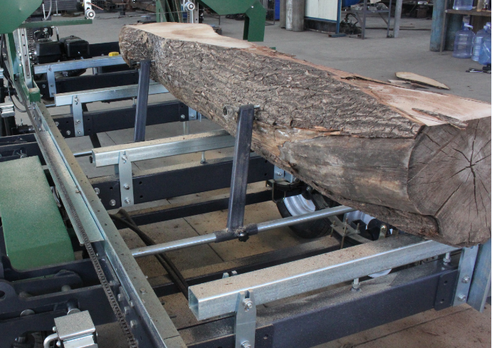 Ленточная пила портативная A15