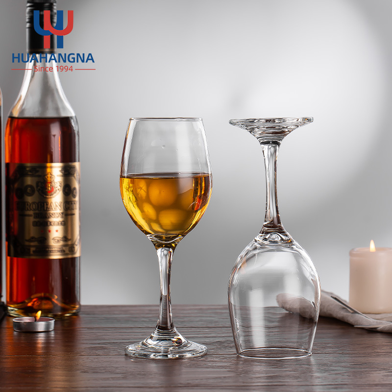 Бокал для красного вина с длинной ножкой, под логотип