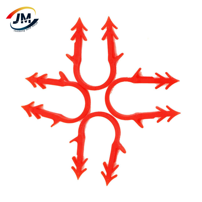 Underfloor Heating Holding Manual Pipe Staple Clips 60mm 40mm Long for 16mm and 20mm Pipes
