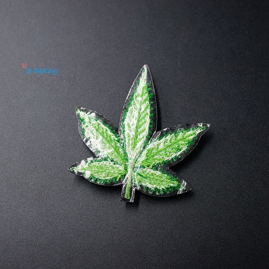 Наклейки для одежды термопереводные