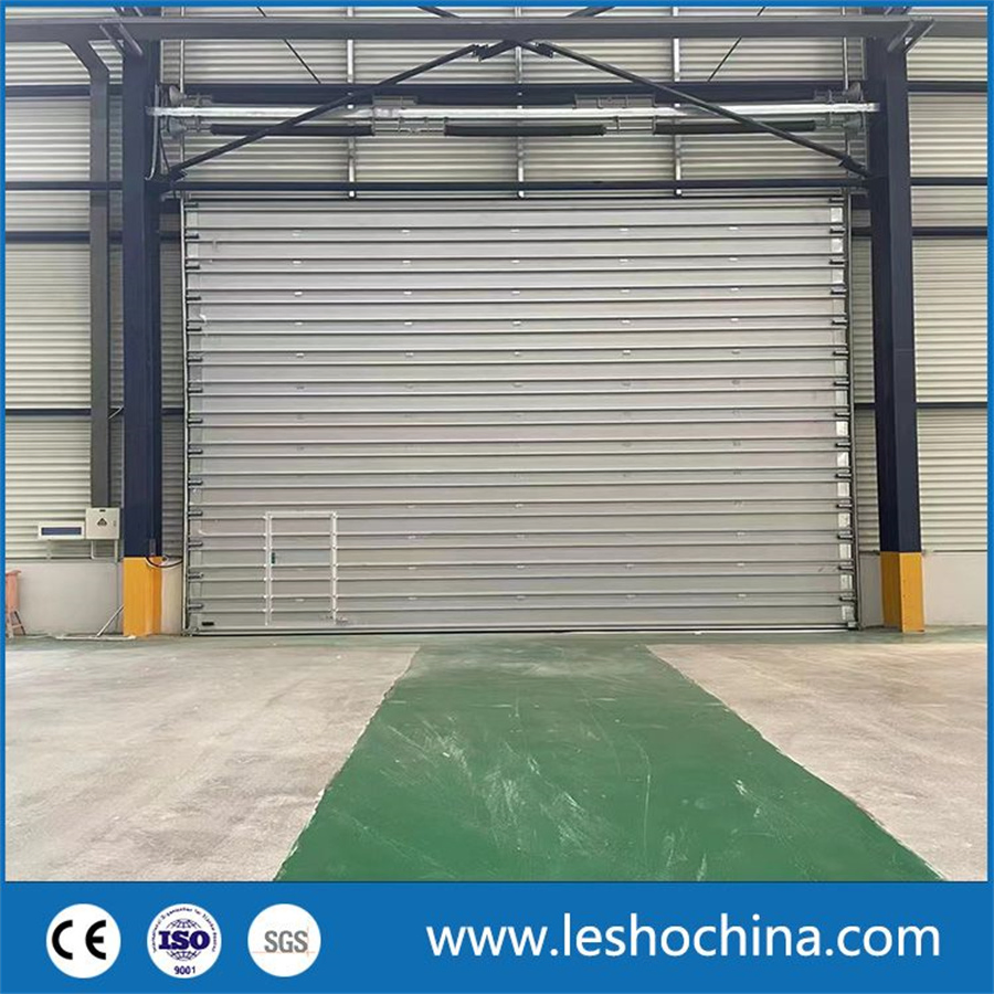 Popular Design Automatic Square Raised Overhead Insulated Sectional Garage Door