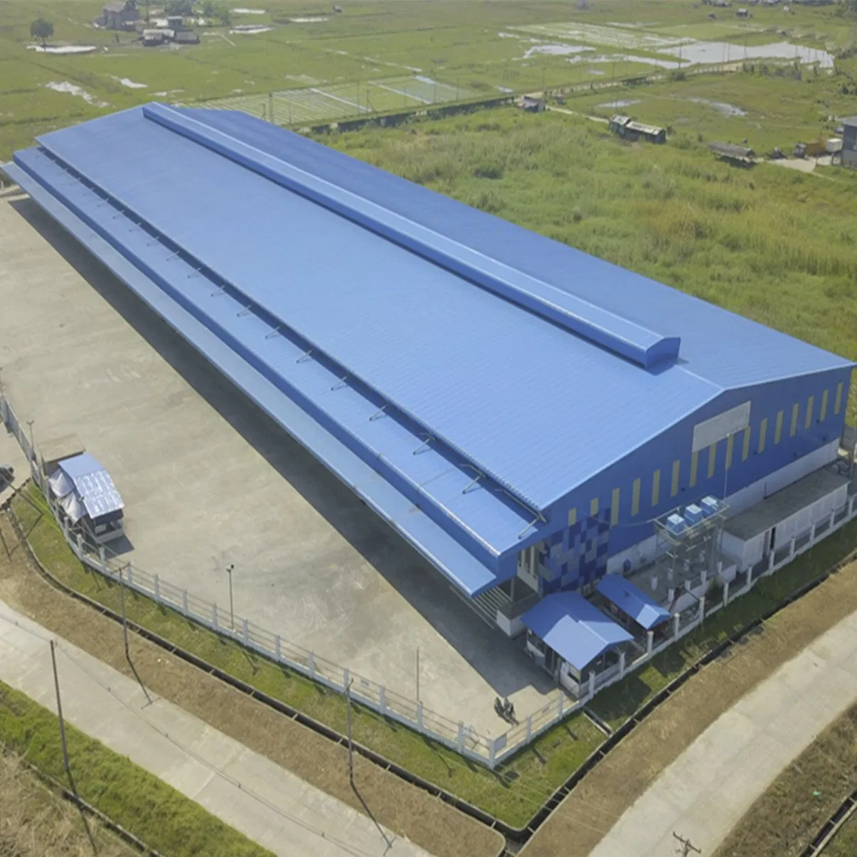 Painted Q355 Q235 Welded H Section Steel Prefabricated Steel Structure Workshop