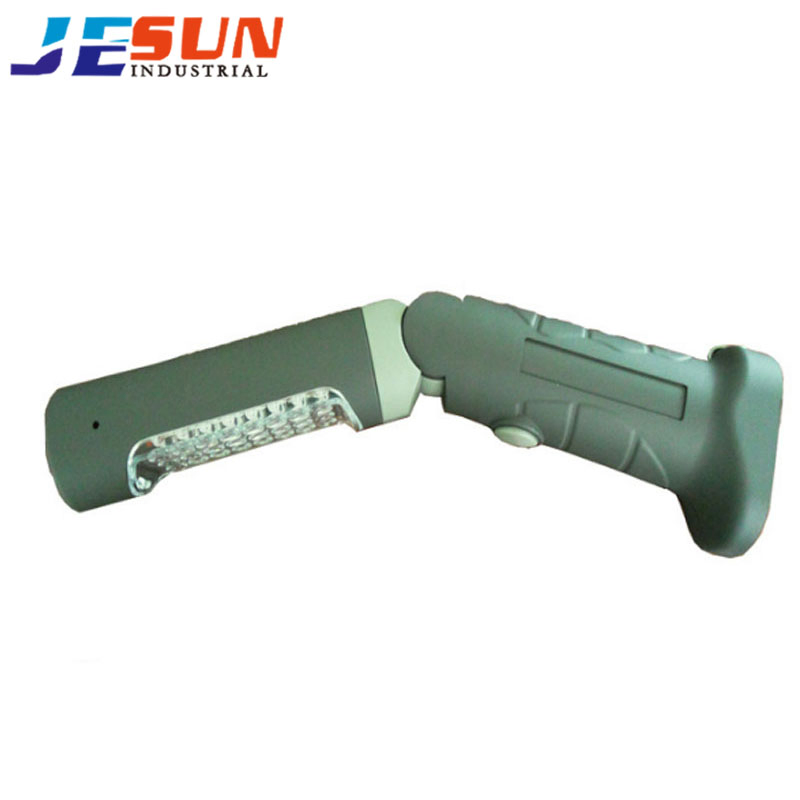 Direct Factory Customized High Precision Multi-Cavities Moulded Plastic Tube Pipe Hose