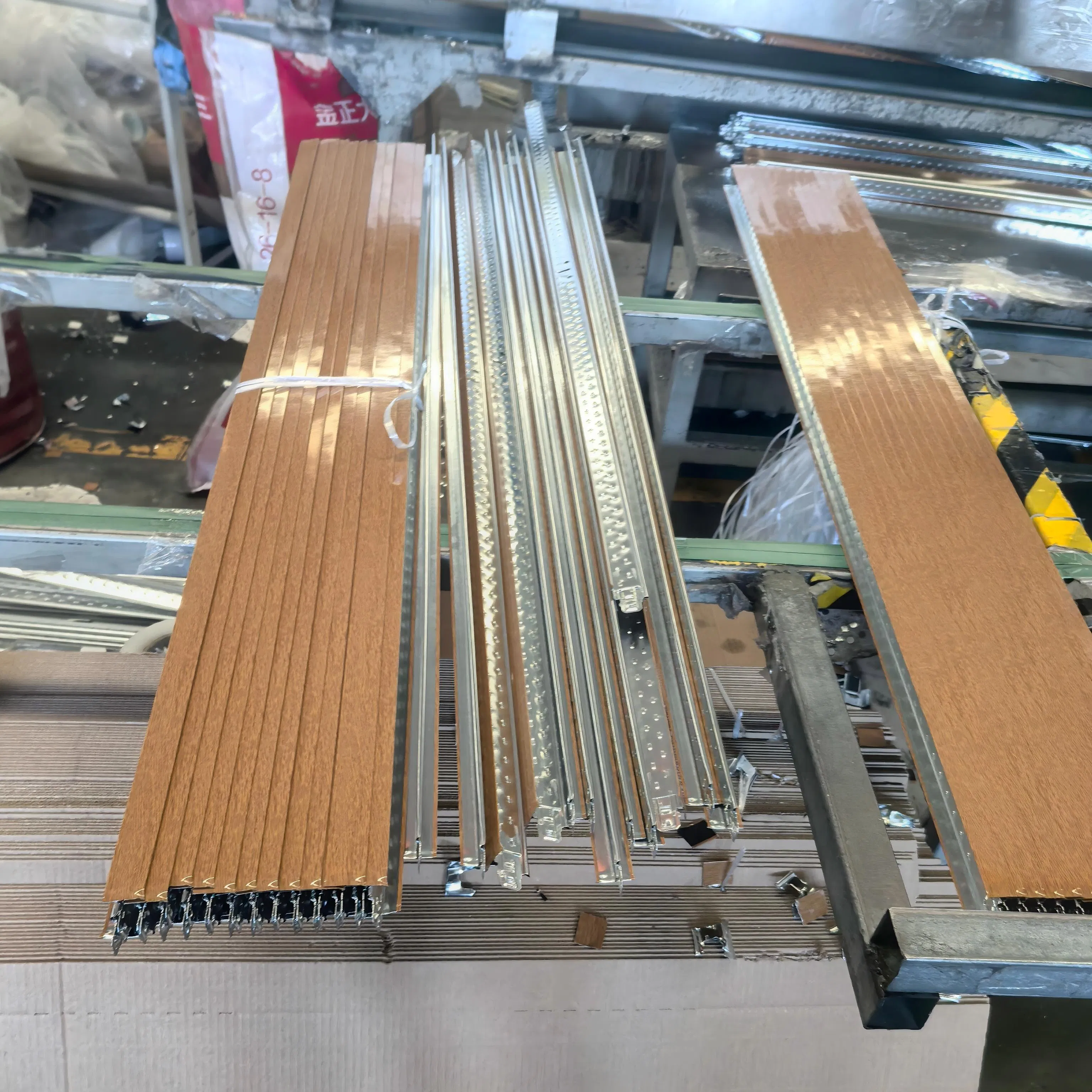 Junding White Suspended T-Grids Specification #32 for Quality Construction