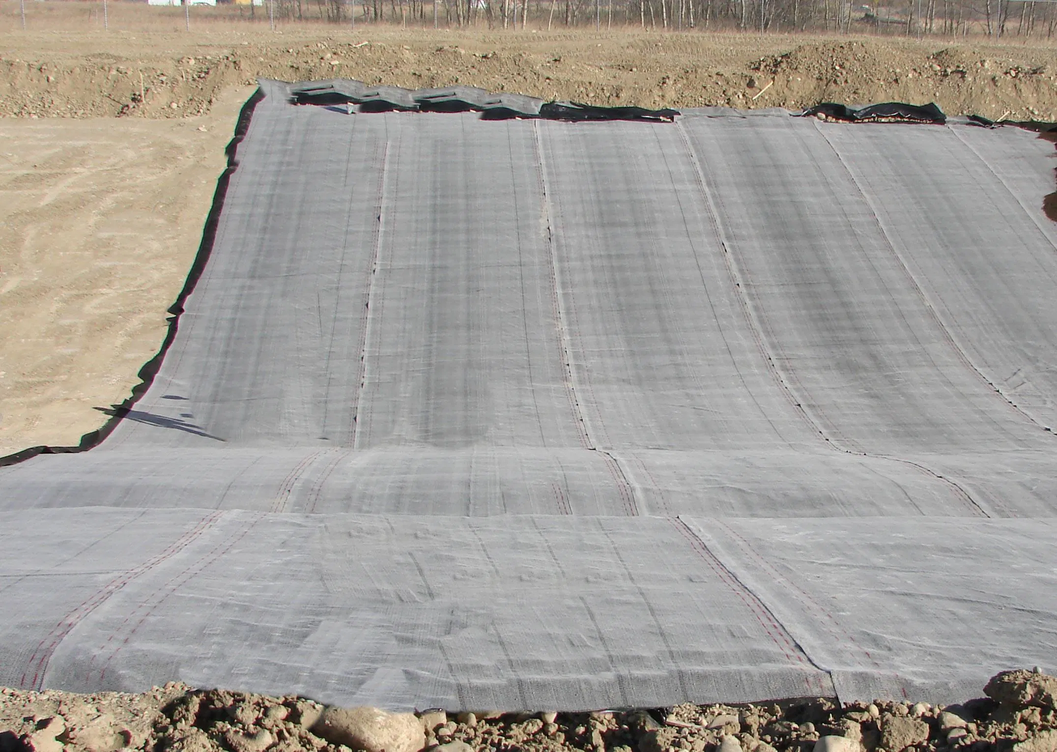 Sodium Bentonite Non Woven Geotextile and PP Woven Cloth Composite Geosynthetic Clay Liner Gcl