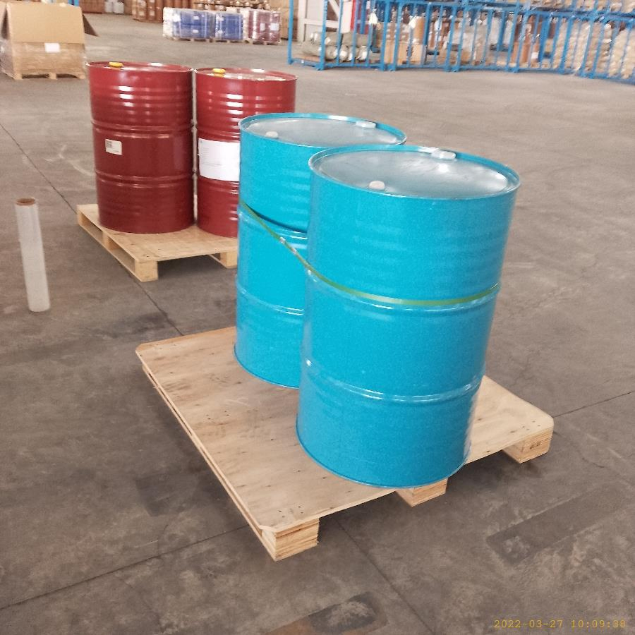 Waterproof Long Shelf Life Container Polyurea Spray Material for Swimming Pool