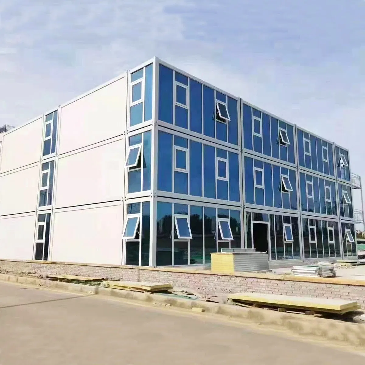 Two Story Beach Front Vacation Rental with Ocean View Container House