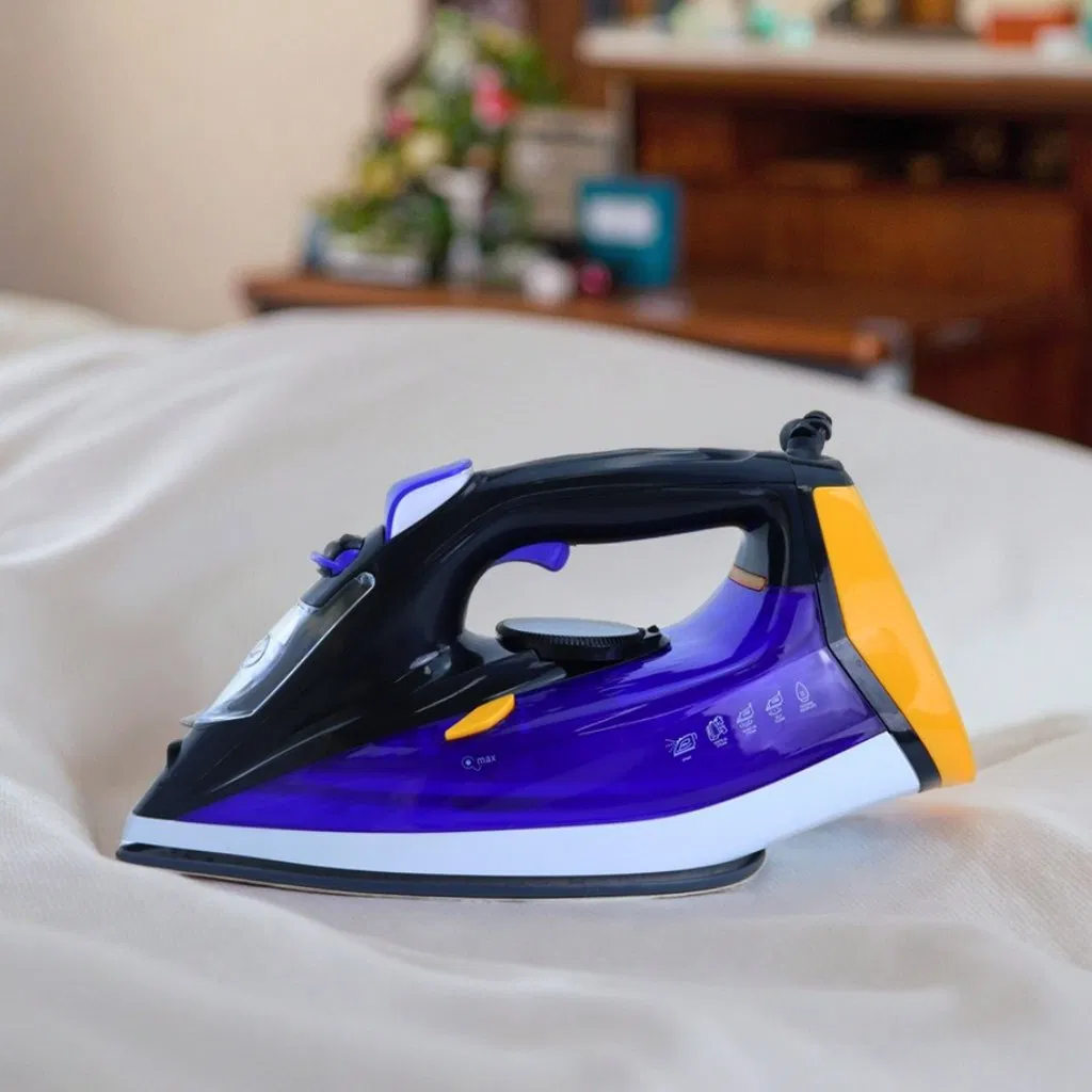 Portable 2200W Electric Mini Travel Iron Household Iron
