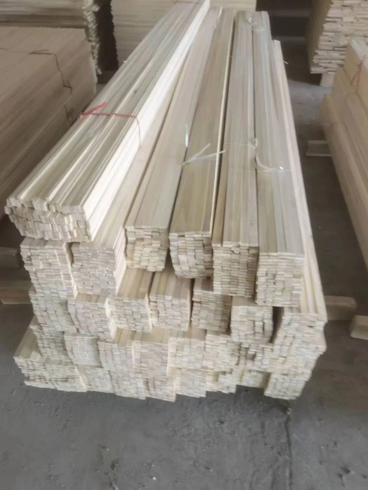 Decoration Moulding Square Trapezoid Battens Sticks Strips Triangle Chamfer Paulownia Wood Strip