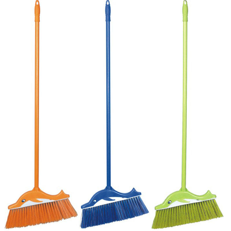 Heavy-Duty Telescopic Broom for All Floor Types and Surfaces