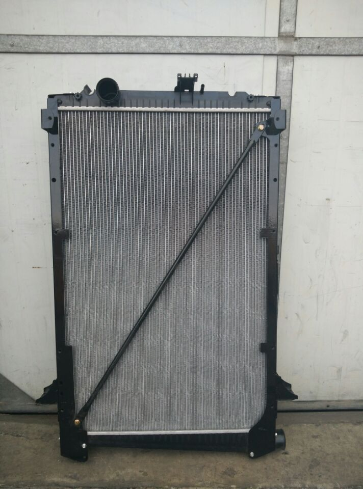Радиатор охлаждения для Volvo FH13 65479