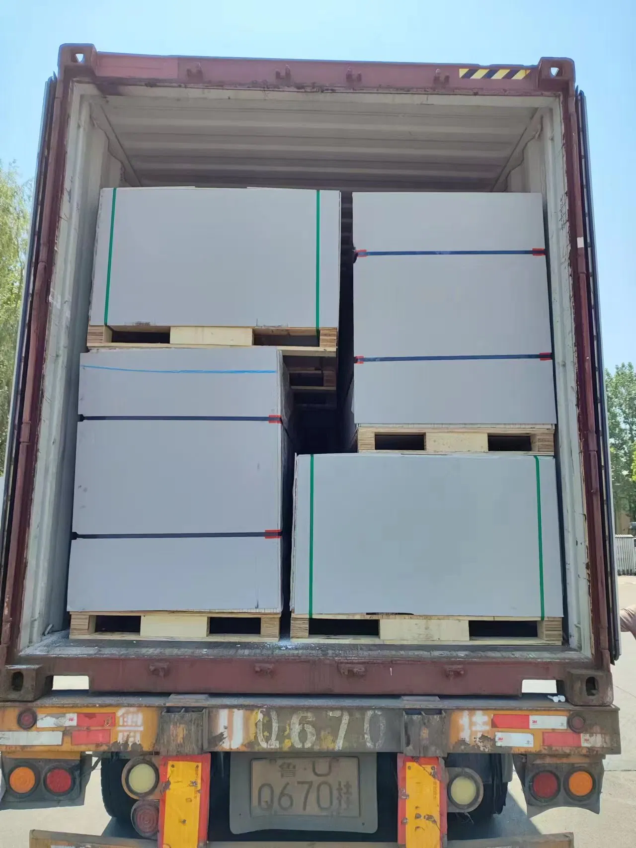 Taishan Waterproof Fire Proof Gypsum Sheet Ceiling Board Gypsum Board