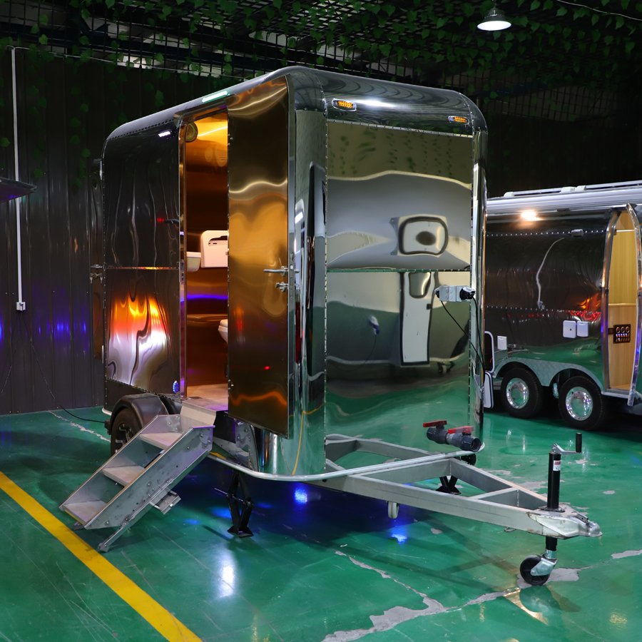 Camping Toilet Luxury Toilet Trailer One Stall Portable Restroom Mobile Bathroom Portable