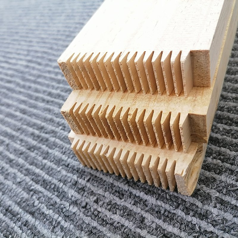 Best Price Customized Size Radiate Pine/Walnut Solid Finger Jointed Laminated Wood Board/Panel