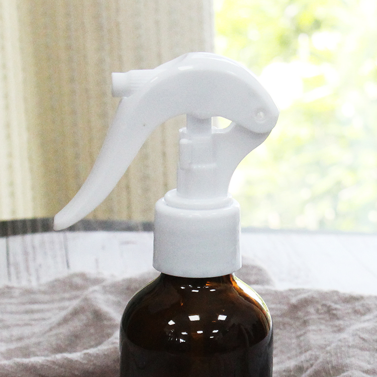 Versatile Mini Trigger Sprayer for Home and Garden Use